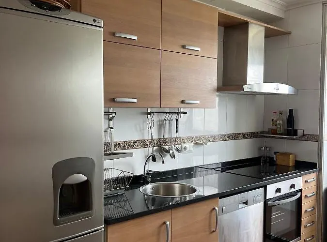 Al Mar * Salinas (Castrillon)