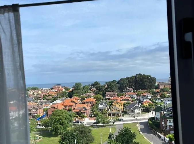 Al Mar * Salinas (Castrillon)